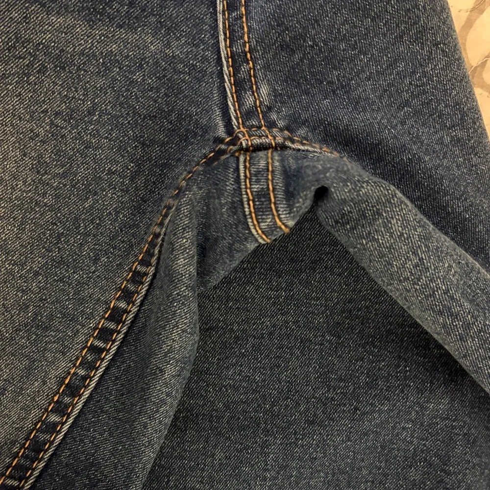 Frye Blue Denim Jeans ~ Size 4/27 - Picture 6 of 8